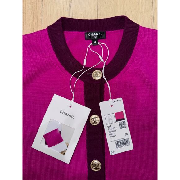Chanel 20A Purple Pink Cashmere Gold CC Logo Long Sleeve Cardigan Sweater 38 - Picture 4 of 11
